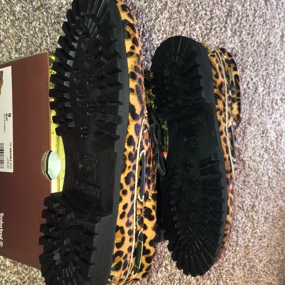 Brand New - Supreme Timberland Collab -  Hand-sewn - Picture 3 of 6